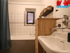 Prodej rodinného domu, Javorník, Nádražní, 196 m2