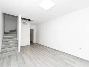 Prodej bytu 3+1, Ostrava, náměstí Antonie Bejdové, 73 m2