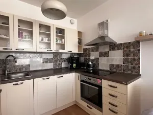 Pronájem bytu 2+kk, Praha - Hostivař, Rižská, 54 m2