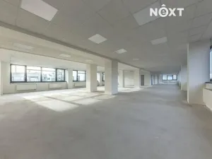 Pronájem kanceláře, Praha - Strašnice, Průběžná, 375 m2