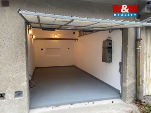 Pronájem garáže, Ostrava, Lvovská, 18 m2