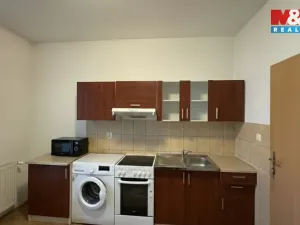Pronájem bytu 1+1, Hranice, Tř. 1. máje, 45 m2