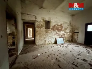 Prodej komerční nemovitosti, Kryry - Běsno, 490 m2