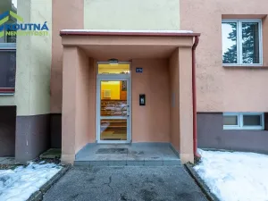 Pronájem bytu 1+kk, Kopřivnice, Družební, 25 m2