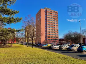 Prodej bytu 3+1, Klášterec nad Ohří, Budovatelská, 62 m2