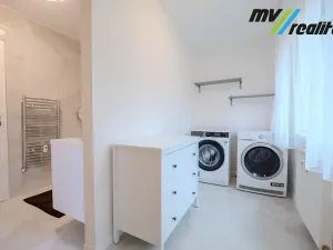 Prodej bytu 3+1, Milovice, Braniborská, 68 m2