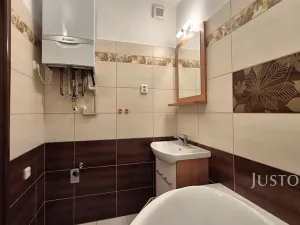 Pronájem bytu 2+1, Písek, Tylova, 61 m2