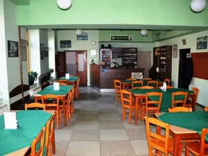 Prodej restaurace, Jaroměř, Svat. Čecha, 256 m2