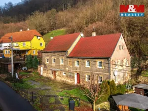 Prodej rodinného domu, Povrly - Roztoky, 202 m2