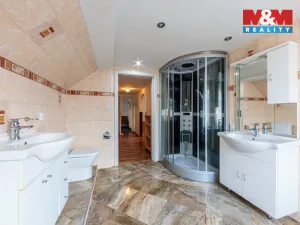 Prodej ubytování, Bečov nad Teplou, Nádražní, 298 m2