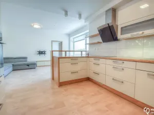 Pronájem bytu 3+kk, Olomouc, Jarmily Glazarové, 83 m2