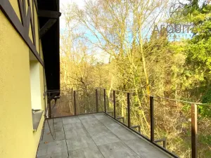 Pronájem bytu 4+kk, Liberec, Stroupežnického, 111 m2