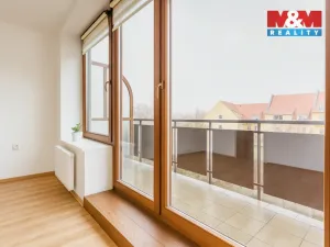 Pronájem bytu 2+kk, Praha, U jízdárny, 50 m2