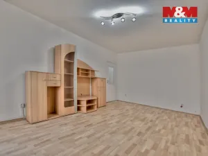 Pronájem bytu 2+1, Hradec Králové, Vysocká, 60 m2