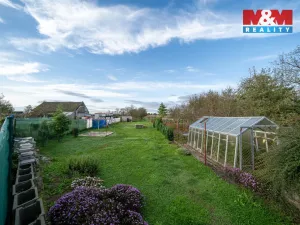 Prodej pozemku pro bydlení, Lobodice, 1643 m2