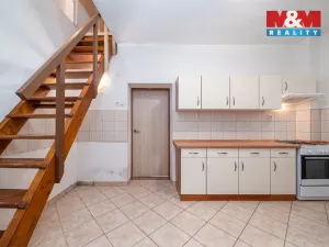 Prodej pozemku pro bydlení, Lobodice, 1643 m2