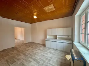 Prodej bytu 3+1, Aš, Jiráskova, 78 m2