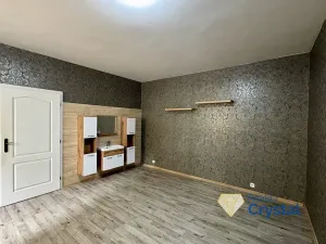 Pronájem obchodního prostoru, Mariánské Lázně, Hlavní třída, 37 m2