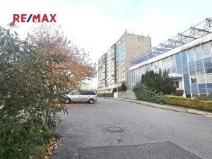 Pronájem bytu 2+kk, Praha - Řepy, Makovského, 40 m2