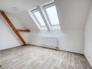 Prodej apartmánu, Prosečné, 349 m2