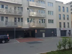 Pronájem bytu 1+kk, Brno, Poděbradova, 28 m2