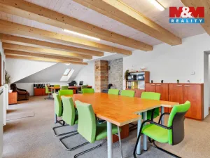 Prodej obchodního prostoru, Jablonec nad Nisou, Komenského, 600 m2