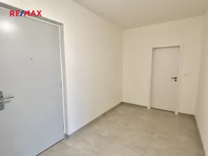 Prodej bytu 2+kk, Praha - Dolní Počernice, Černodolská, 66 m2