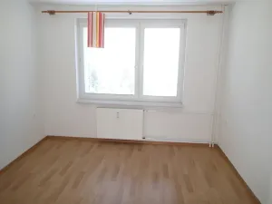 Prodej bytu 3+1, Chrast, U Pošty, 62 m2