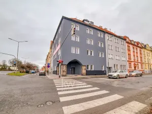 Pronájem bytu 3+kk, Cheb, 17. listopadu, 72 m2