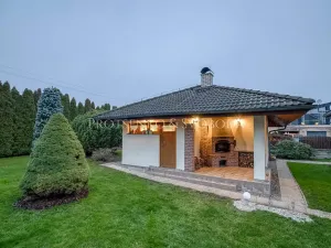 Prodej rodinného domu, Klínec, 345 m2