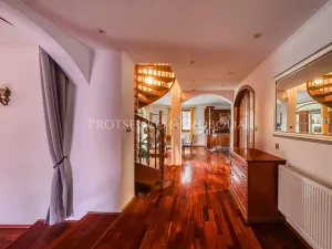 Prodej rodinného domu, Klínec, 345 m2