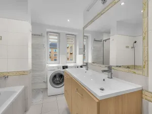 Prodej bytu 3+1, Trutnov, Bendlova, 74 m2