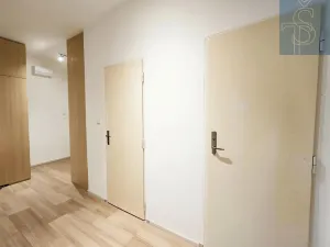 Pronájem bytu 2+1, Praha - Krč, Kremličkova, 55 m2