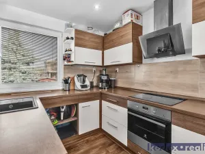 Prodej rodinného domu, Hradec Králové, U Jednoty, 300 m2