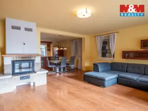 Prodej rodinného domu, Mokrovraty, 375 m2