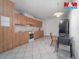 Prodej rodinného domu, Zlín - Louky, Růžová, 600 m2