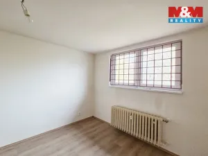Prodej bytu 1+kk, Karlovy Vary - Rybáře, Majakovského, 24 m2