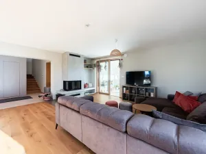 Prodej rodinného domu, Líšnice, 336 m2