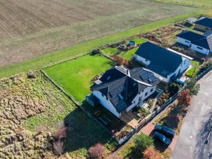 Prodej rodinného domu, Líšnice, 336 m2