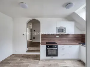 Prodej apartmánu, Prosečné, 349 m2