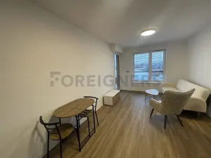 Pronájem bytu 2+kk, Pardubice, Rokycanova, 58 m2