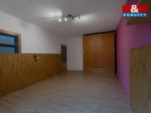 Prodej bytu 3+1, Železná Ruda, U Řezné, 79 m2