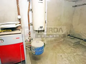 Prodej podílu rodinného domu, Zeleneč, Kasalova, 285 m2