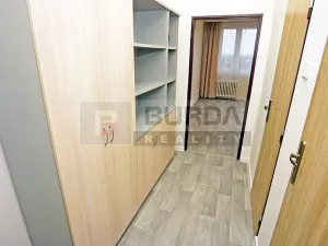 Pronájem bytu 1+kk, Neratovice, 28 m2
