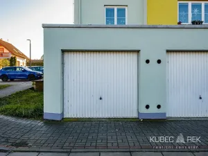 Prodej bytu 2+1, Tábor, Nad Obchvatem, 63 m2