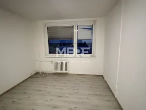 Pronájem bytu 2+kk, Žatec, Dr. Václava Kůrky, 39 m2