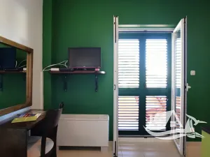 Prodej vícegeneračního domu, Vodice, Chorvatsko, 1230 m2