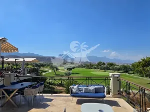 Prodej bytu 2+1, Agios Amvrosios Keryneias, Kypr, 94 m2