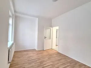 Pronájem bytu 2+1, Praha - Břevnov, Bělohorská, 57 m2