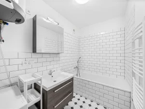 Pronájem bytu 1+1, Plzeň - Doubravka, Masarykova, 44 m2